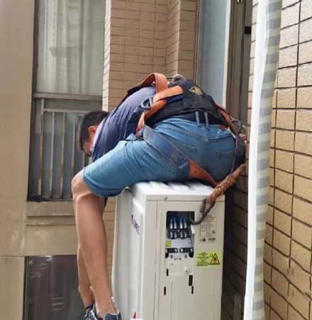 茄子河空调移机